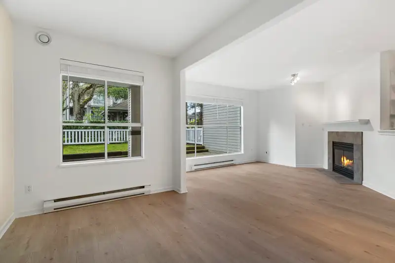 119 8880 JONES ROAD - photo 2 of 33