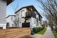 3187 PRINCE EDWARD STREET - thumbnail 1