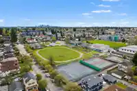 3187 PRINCE EDWARD STREET - thumbnail 27