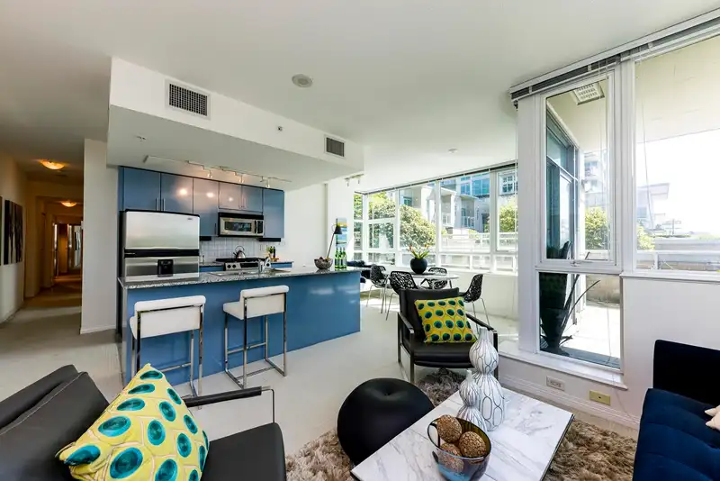 303 168 E ESPLANADE - photo 2 of 28