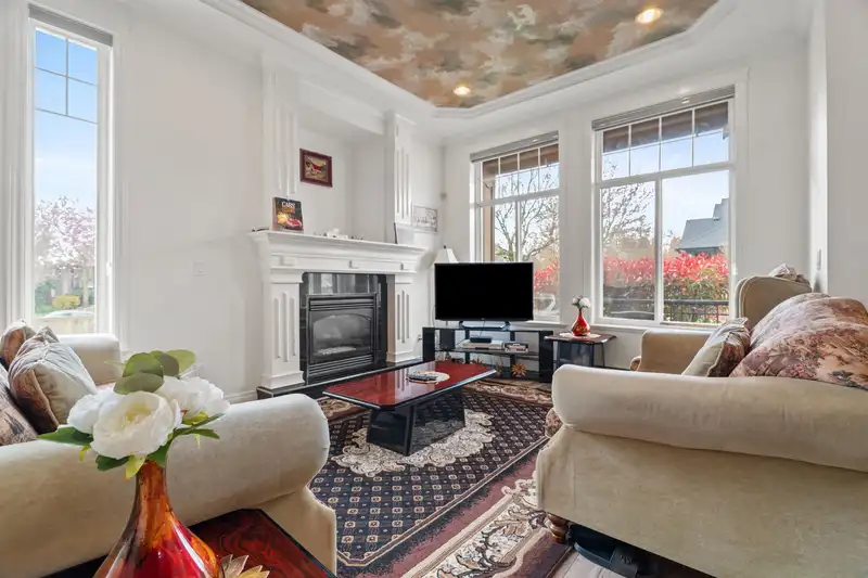 6312 166A STREET - photo 3 of 29
