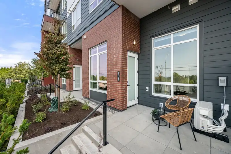 103 8117 200A STREET - photo 1 of 40